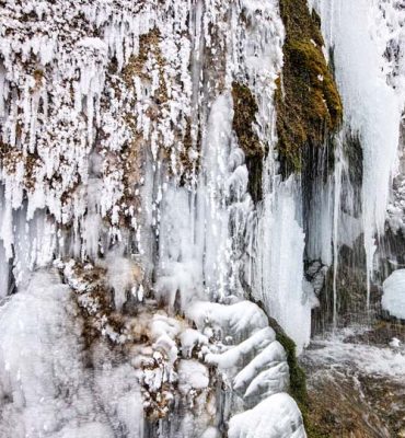 Der wachsende Wasserfall Spektakuläres Naturdenkmal bei Nohn