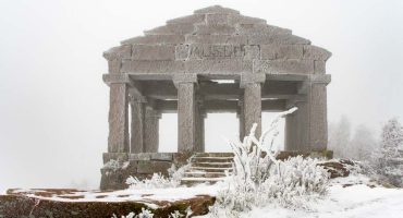 Kristallfunkeln, Mystik und edle Genüsse